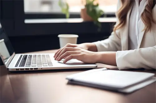 委内瑞拉的人到丹麦旅游多少钱