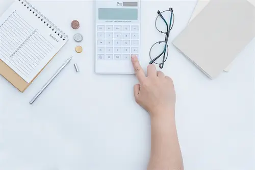 捷克的人到丹麦旅游多少钱